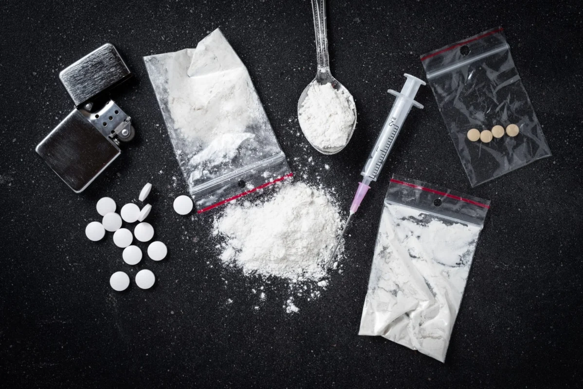 Understanding the Potency of Furanyl Fentanyl Powder for Medical Use 3 AdobeStock 109446973 scaled 1
